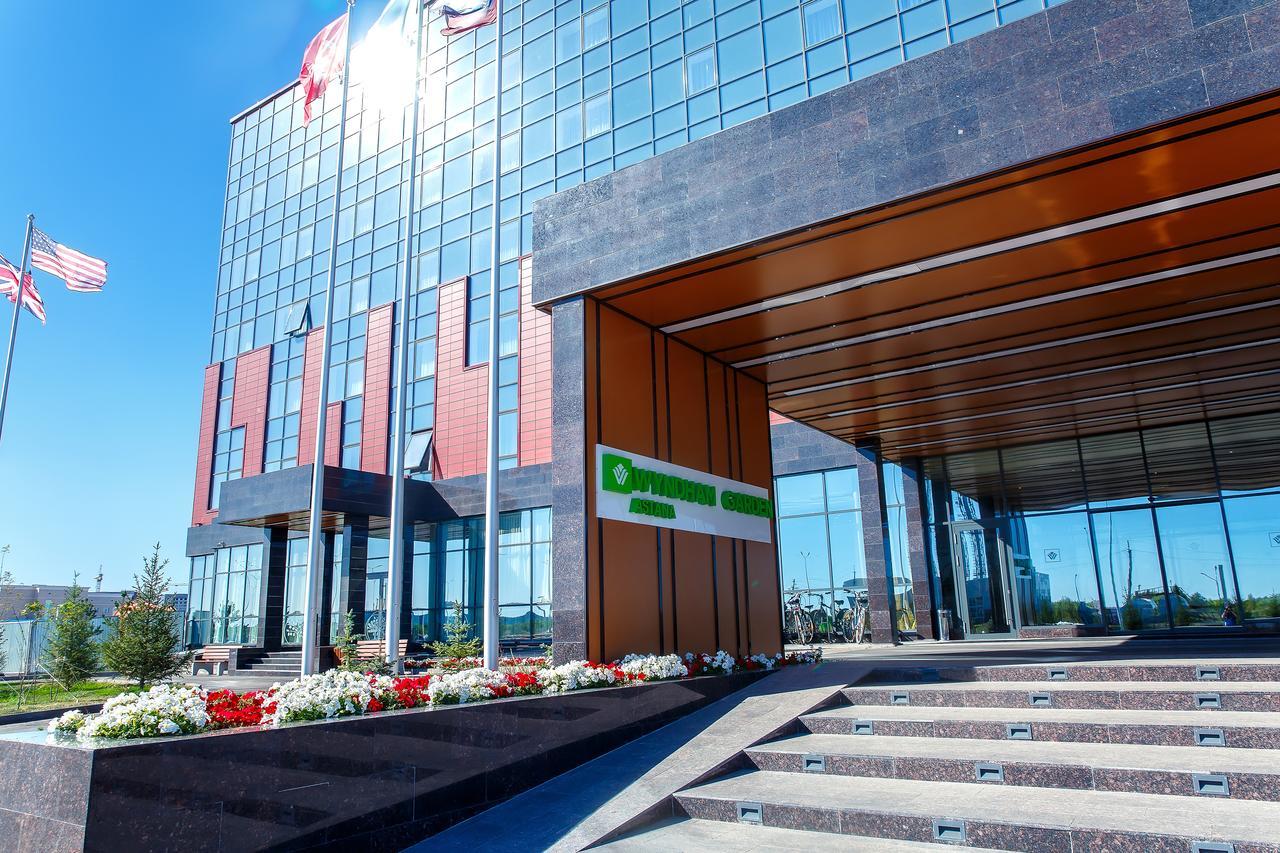 Wyndham Garden Astana Ξενοδοχείο Εξωτερικό φωτογραφία
